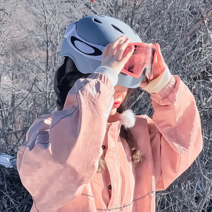 飞哥与小佛的时空大冒险